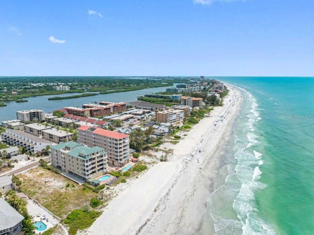 Image 72 of 73 For 19734 Gulf Boulevard 402