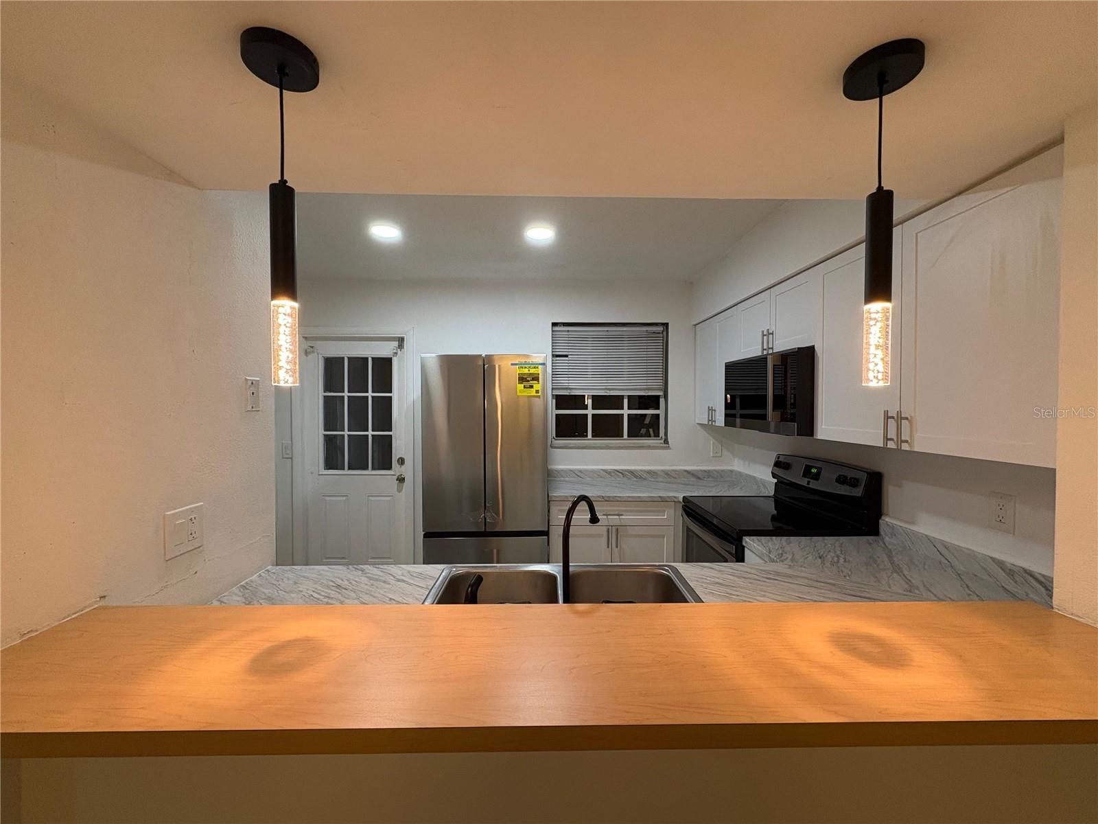 Image 5 of 11 For 13870 Stone Mill Way