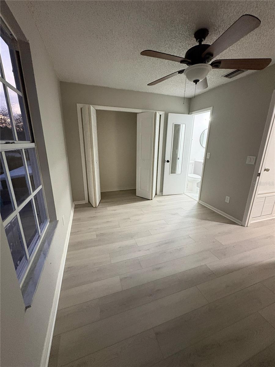 Image 9 of 11 For 13870 Stone Mill Way