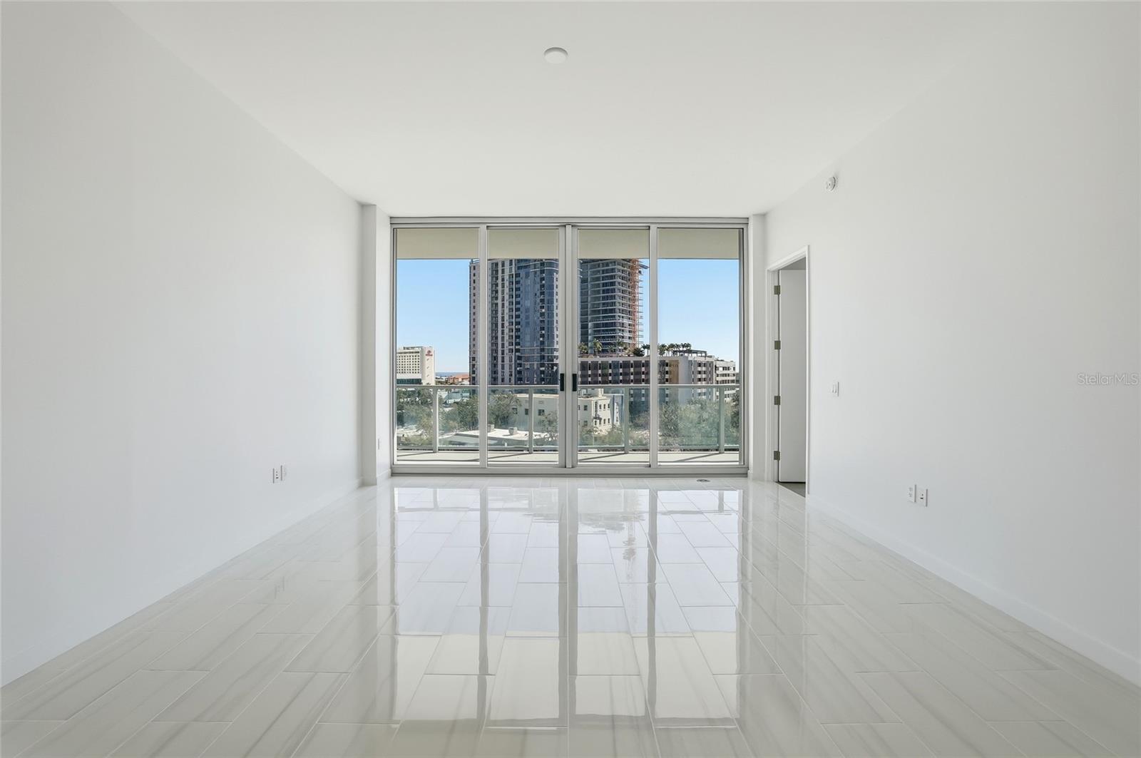 Image 18 of 81 For 400 Central Avenue 505