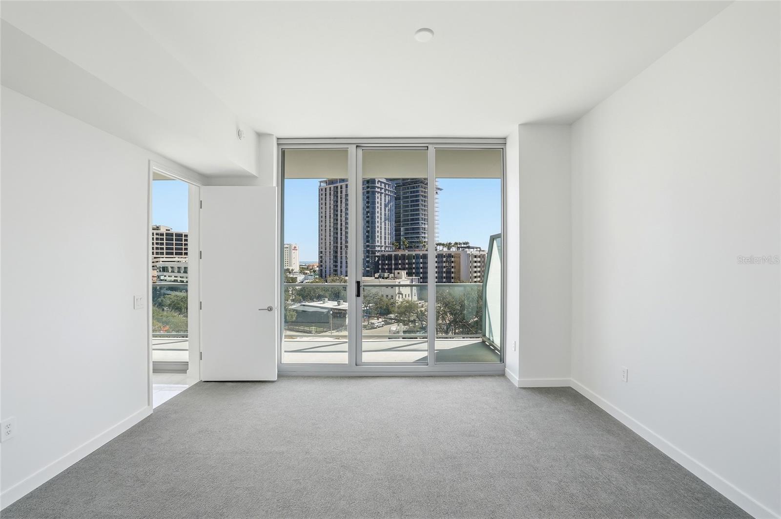 Image 26 of 81 For 400 Central Avenue 505