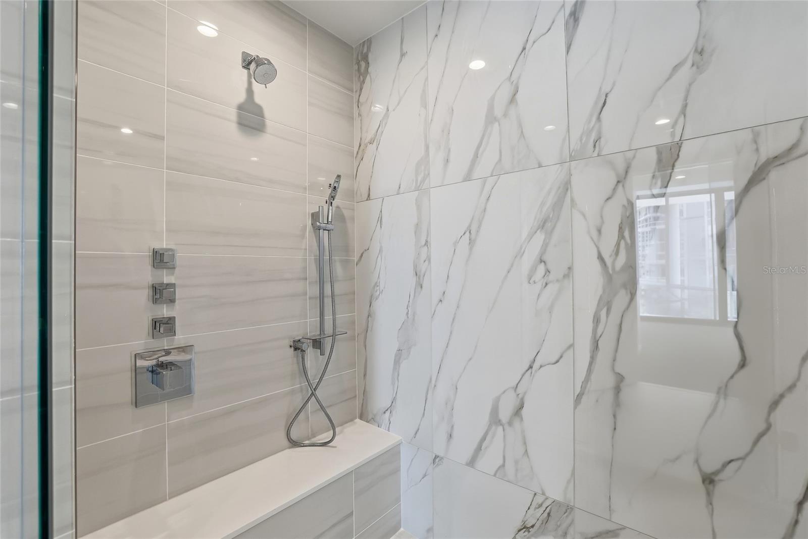 Image 32 of 81 For 400 Central Avenue 505