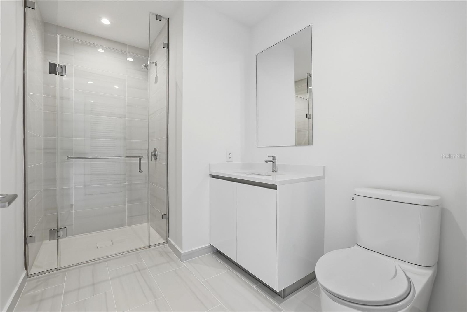 Image 37 of 81 For 400 Central Avenue 505