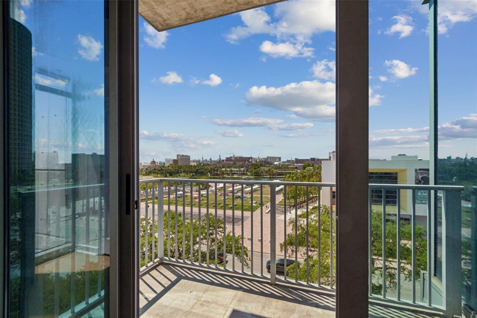 Image 17 of 51 For 777 Ashley Drive 502