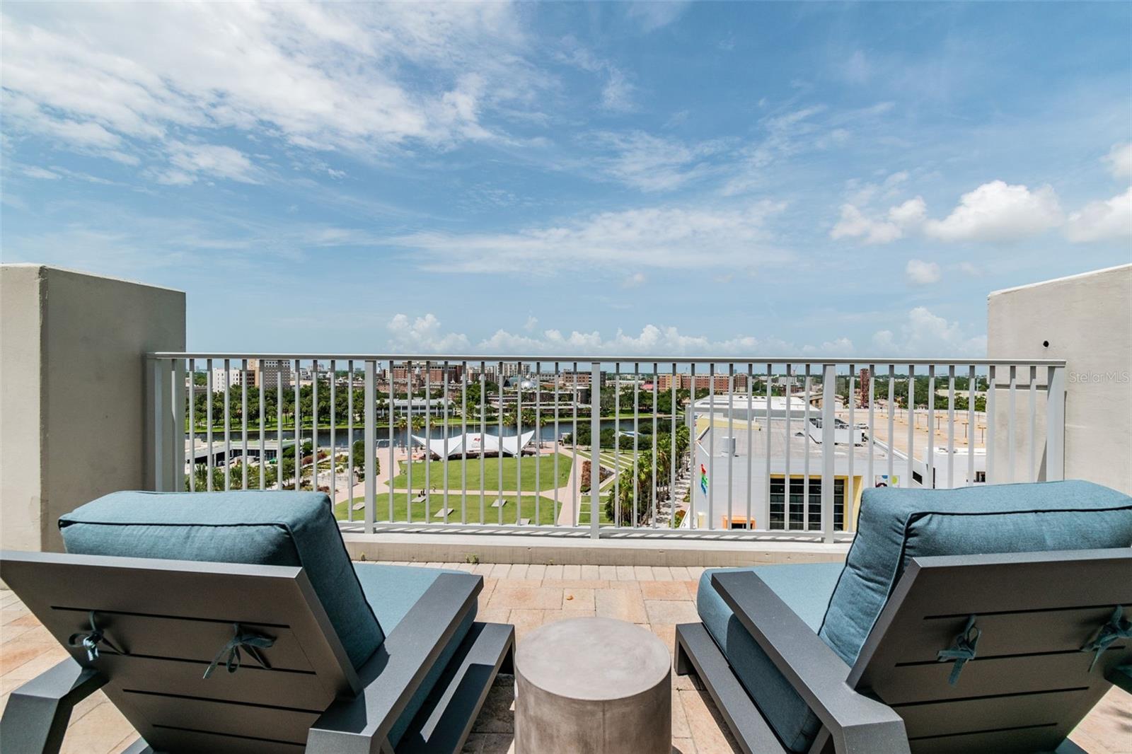 Image 26 of 51 For 777 Ashley Drive 502