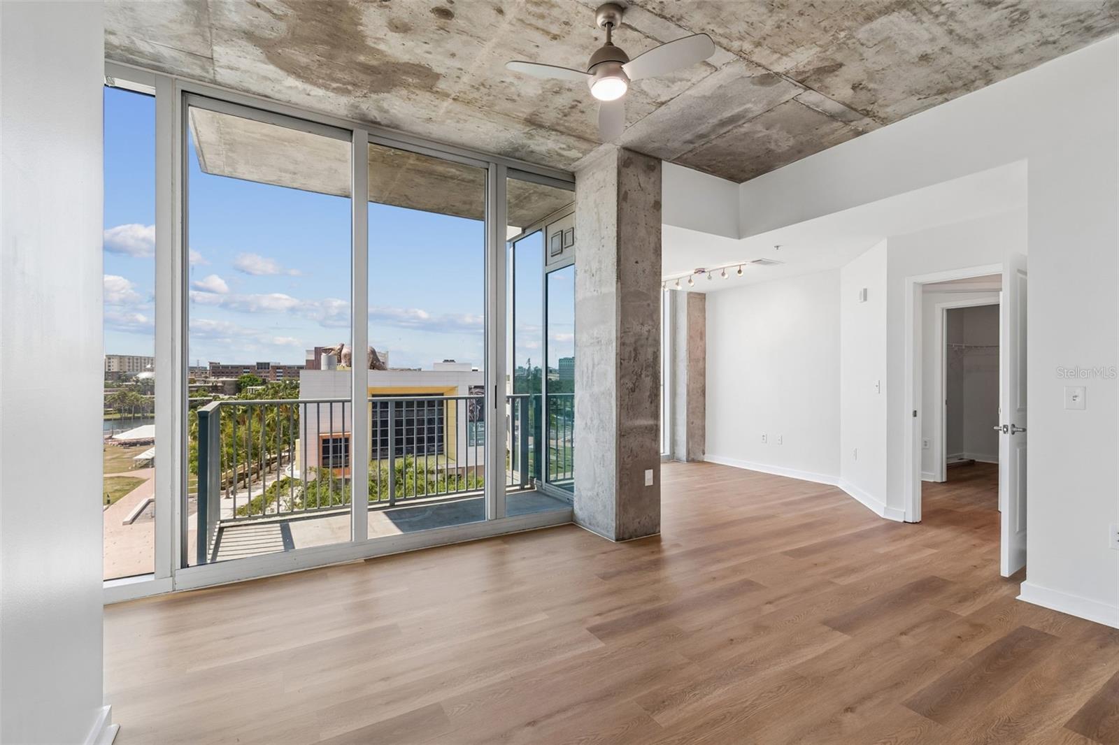 Image 4 of 51 For 777 Ashley Drive 502