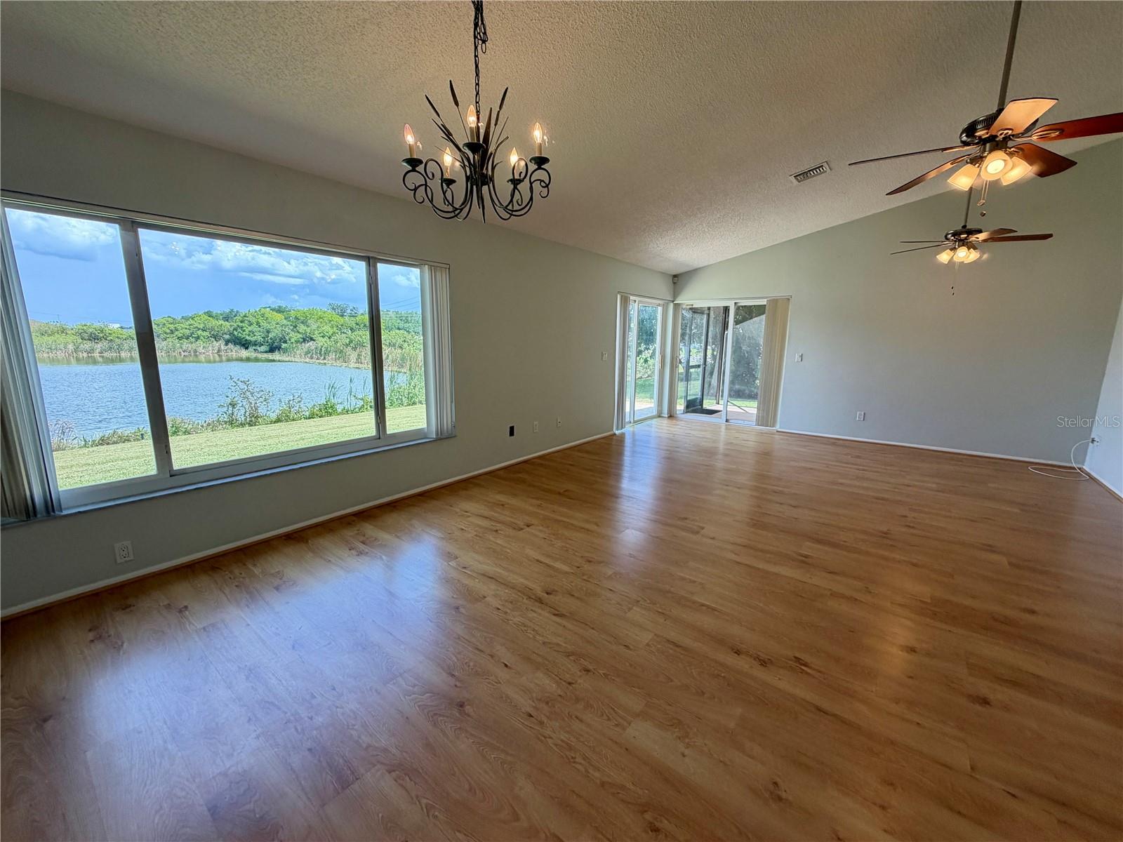 Image 17 of 30 For 10201 36th Street N