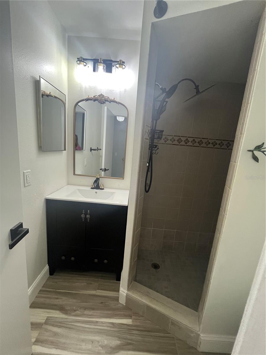 Image 15 of 16 For 11359 Stratton Park Drive