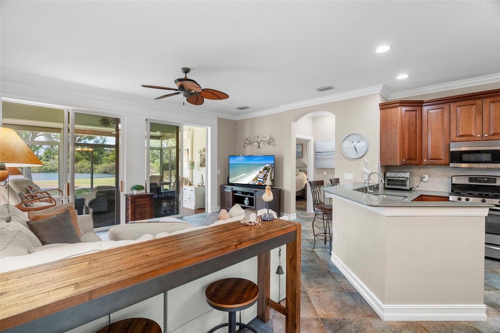 Image 12 of 57 For 1242 Lyndhurst Greens Drive 0