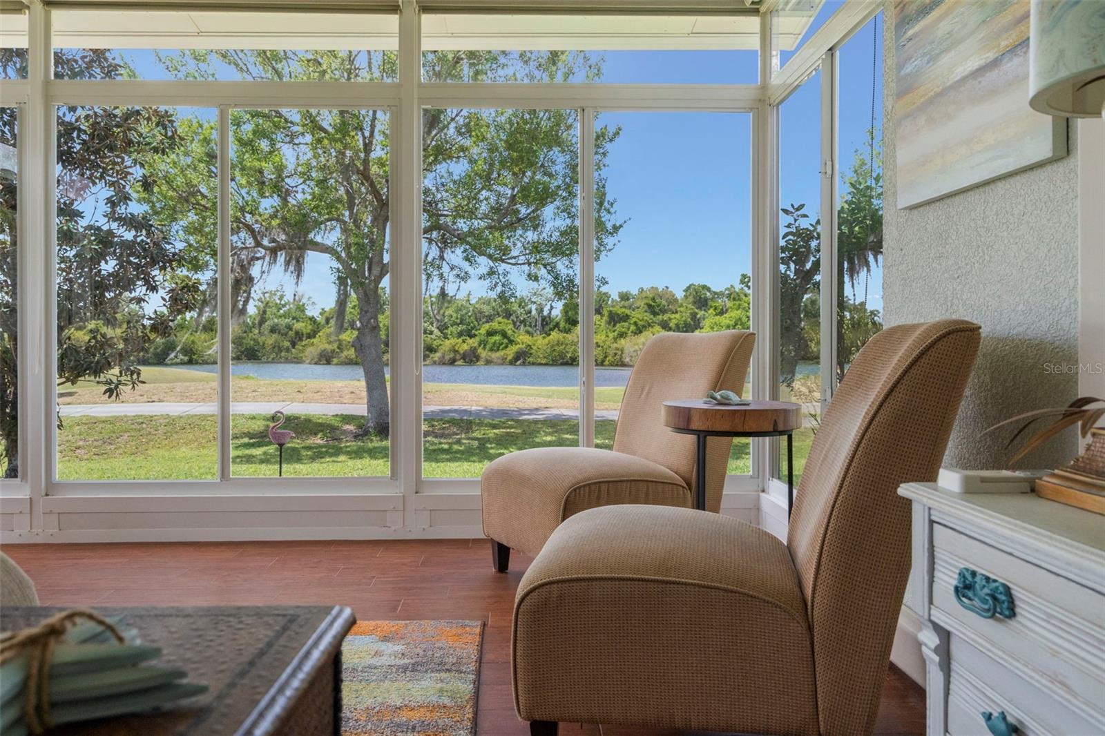 Image 17 of 57 For 1242 Lyndhurst Greens Drive 0