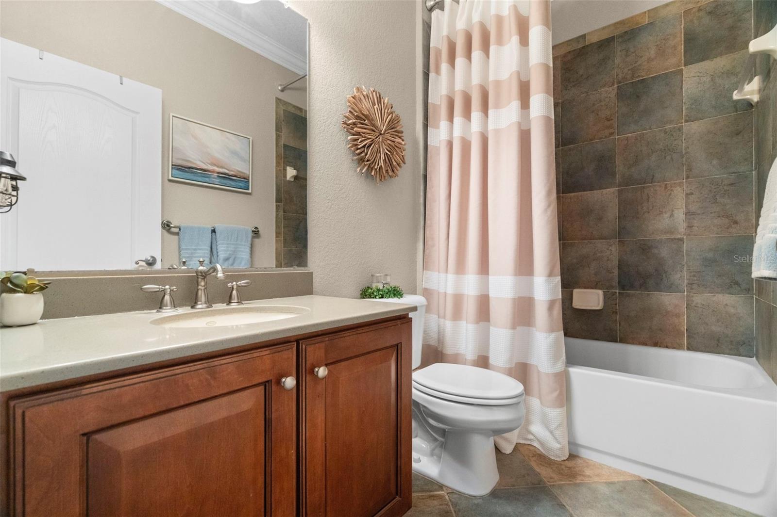 Image 28 of 57 For 1242 Lyndhurst Greens Drive 0