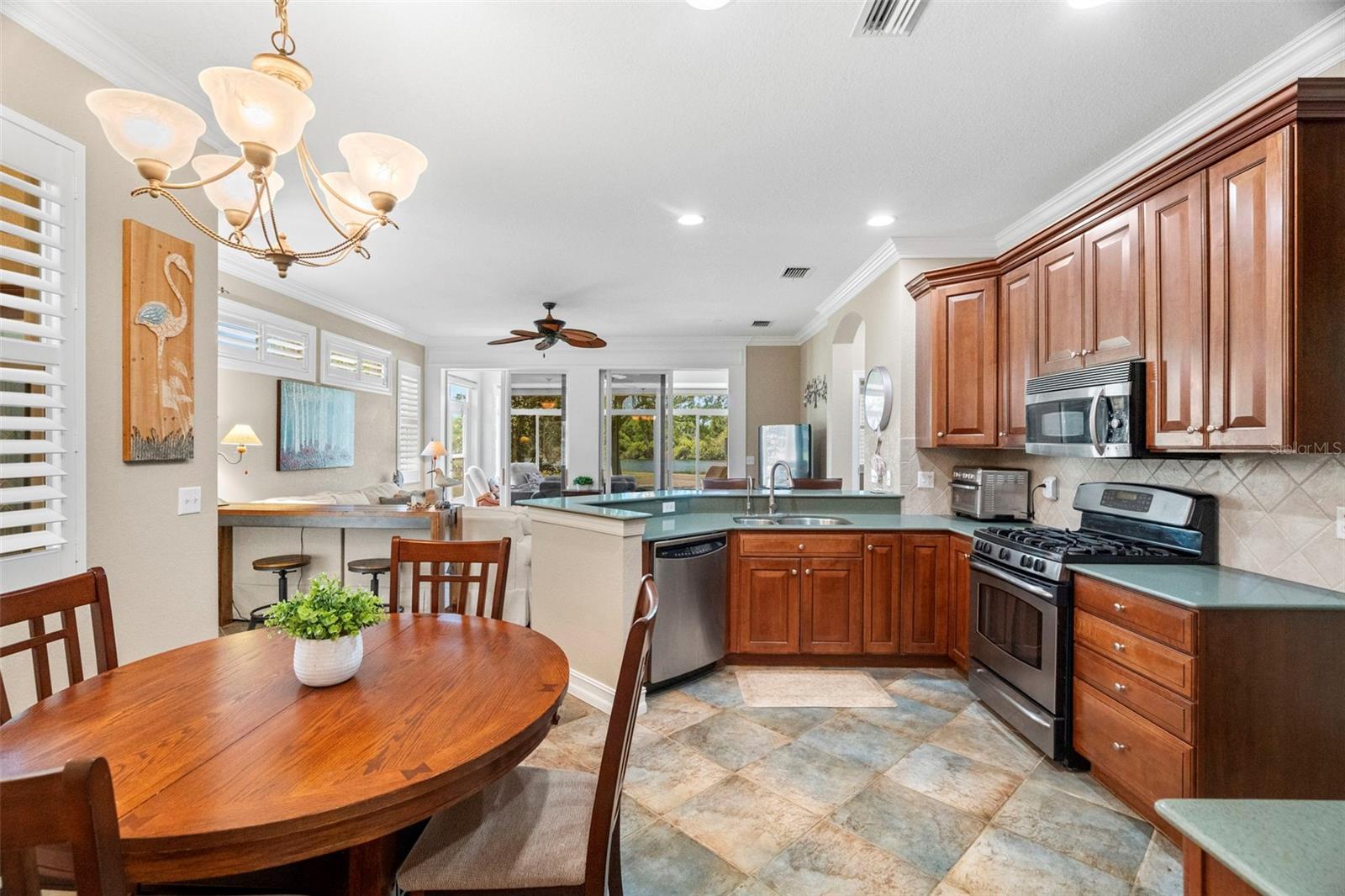 Image 9 of 57 For 1242 Lyndhurst Greens Drive 0