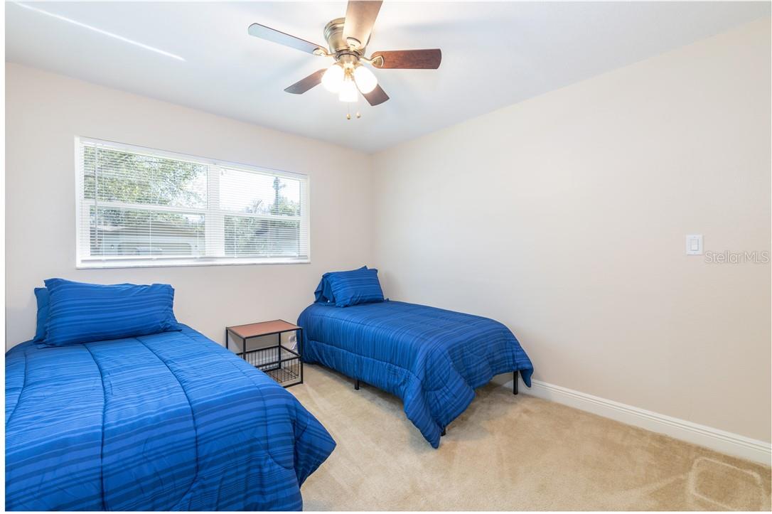 Image 10 of 29 For 4711 Ridge Point Drive