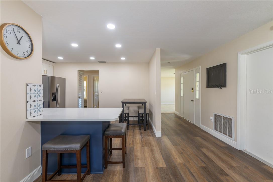 Image 5 of 29 For 4711 Ridge Point Drive