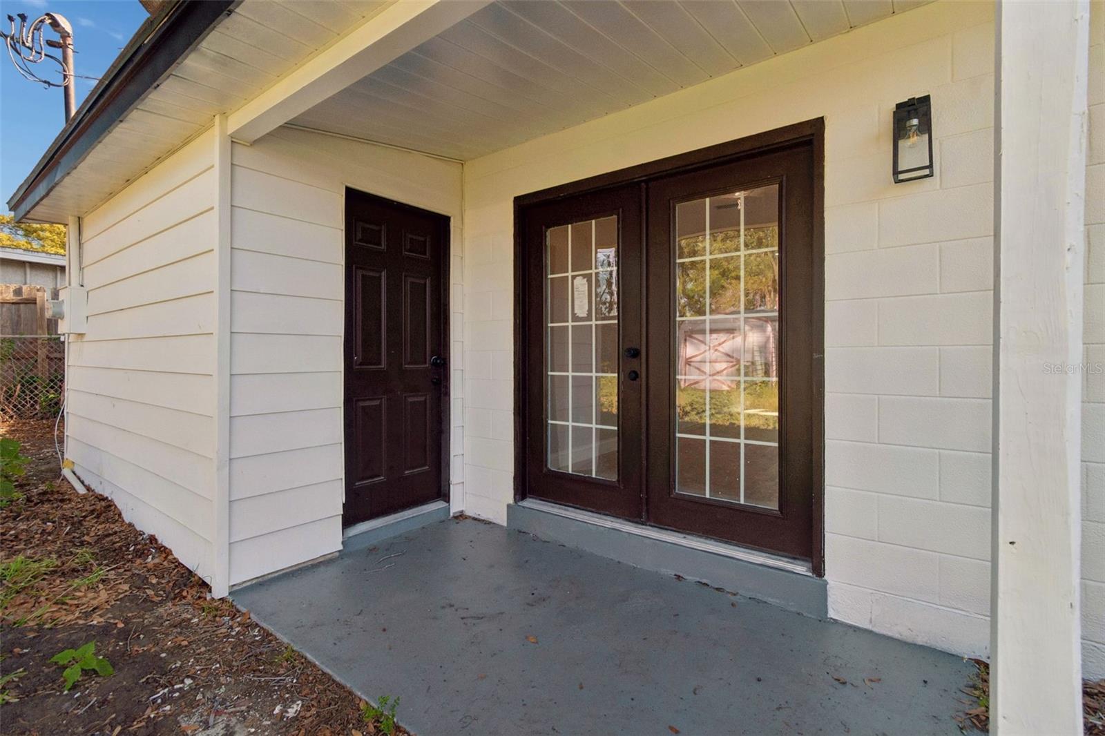 Image 35 of 52 For 730 Clayton Street