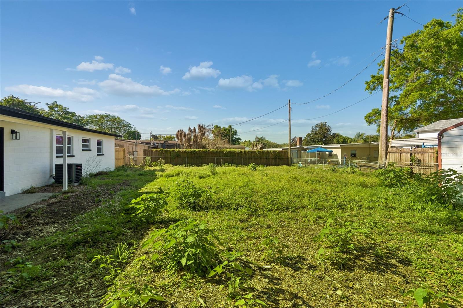 Image 37 of 52 For 730 Clayton Street