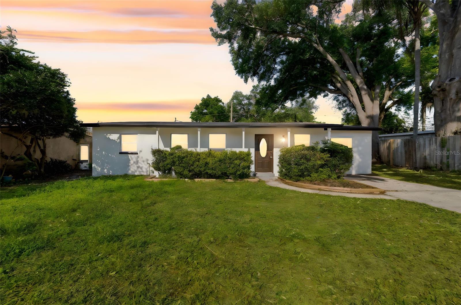 Image 38 of 52 For 730 Clayton Street