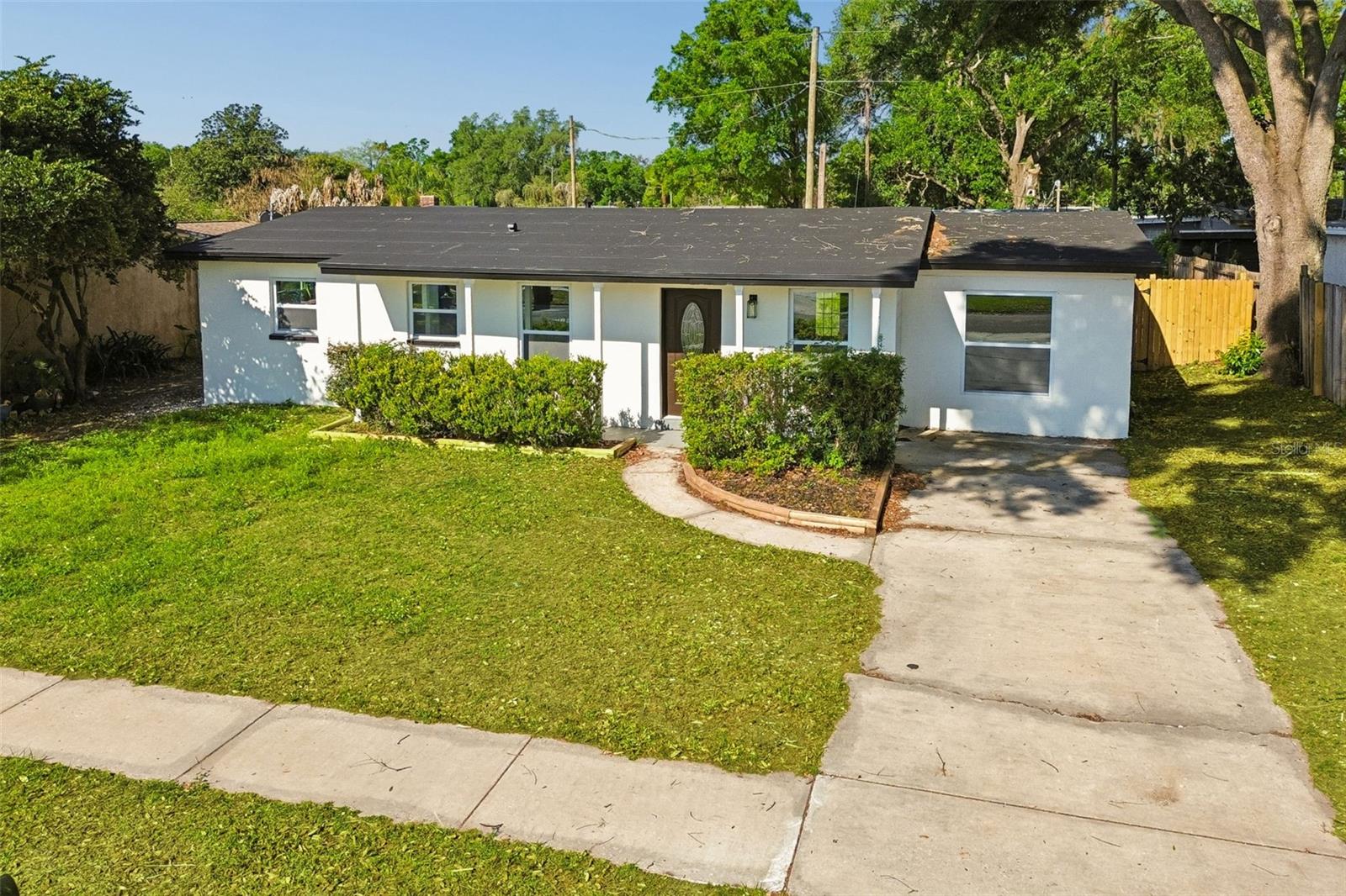 Image 40 of 52 For 730 Clayton Street