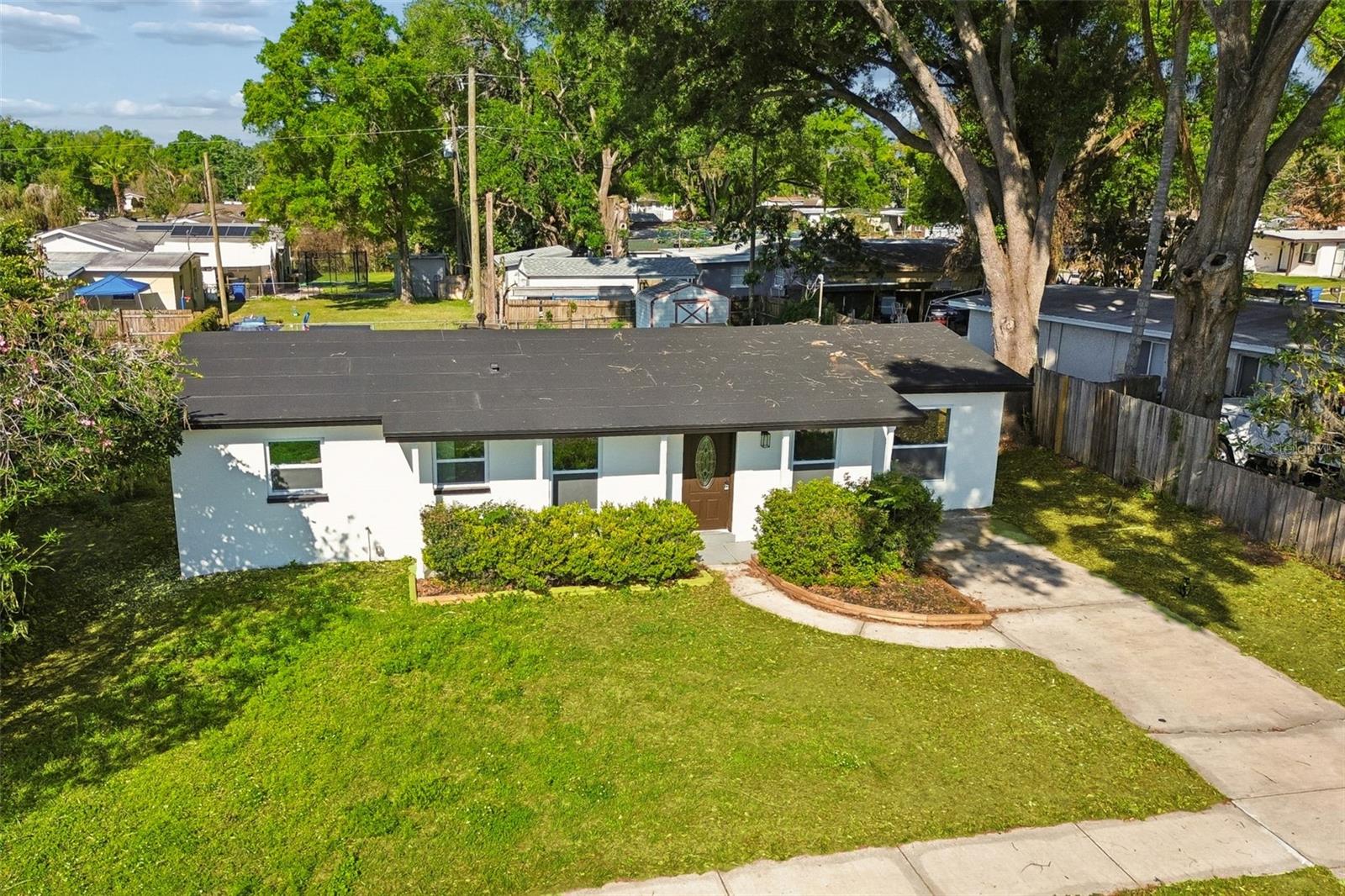 Image 42 of 52 For 730 Clayton Street