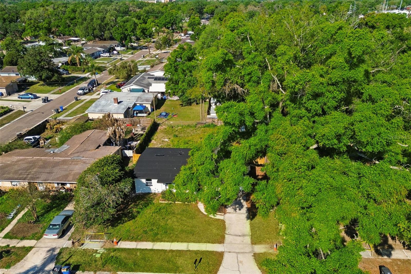 Image 47 of 52 For 730 Clayton Street