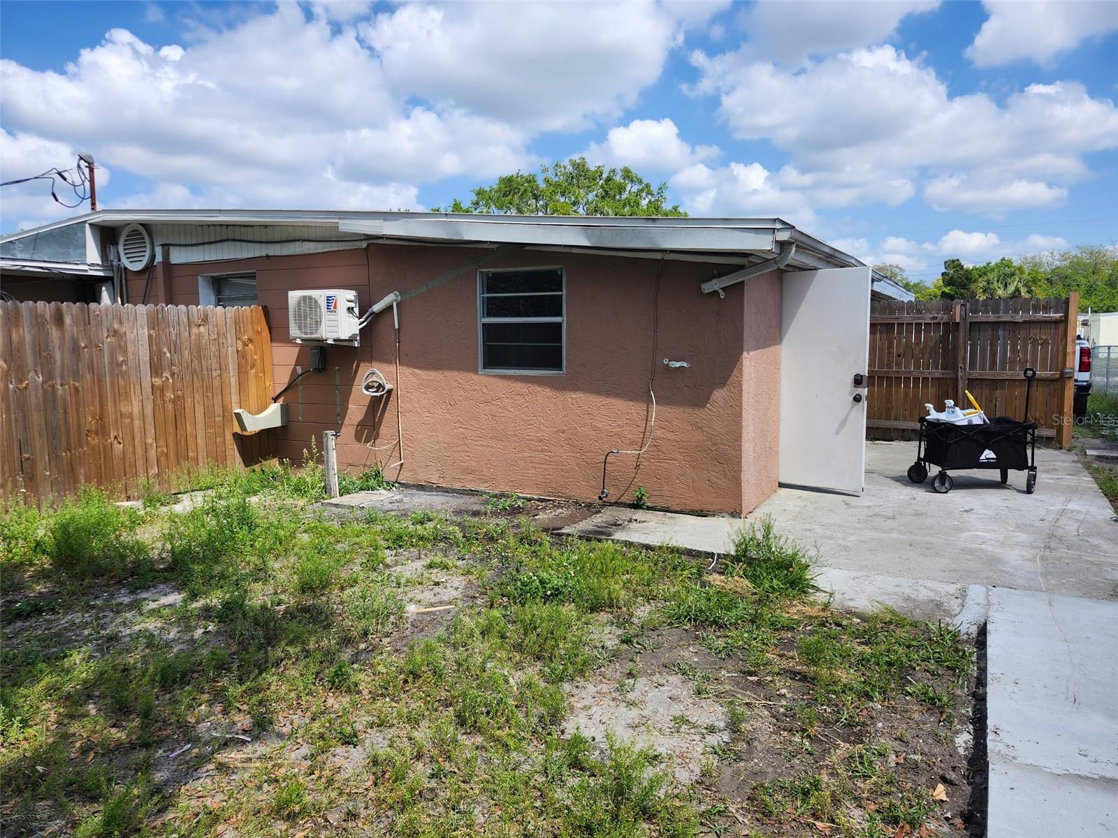 Details for 1315 Waikiki Way, TAMPA, FL 33619
