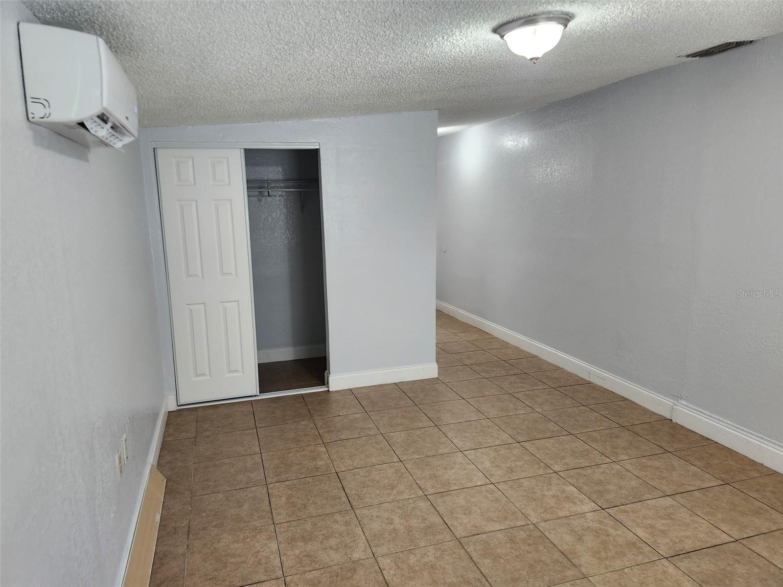 Image 2 of 11 For 1315 Waikiki Way