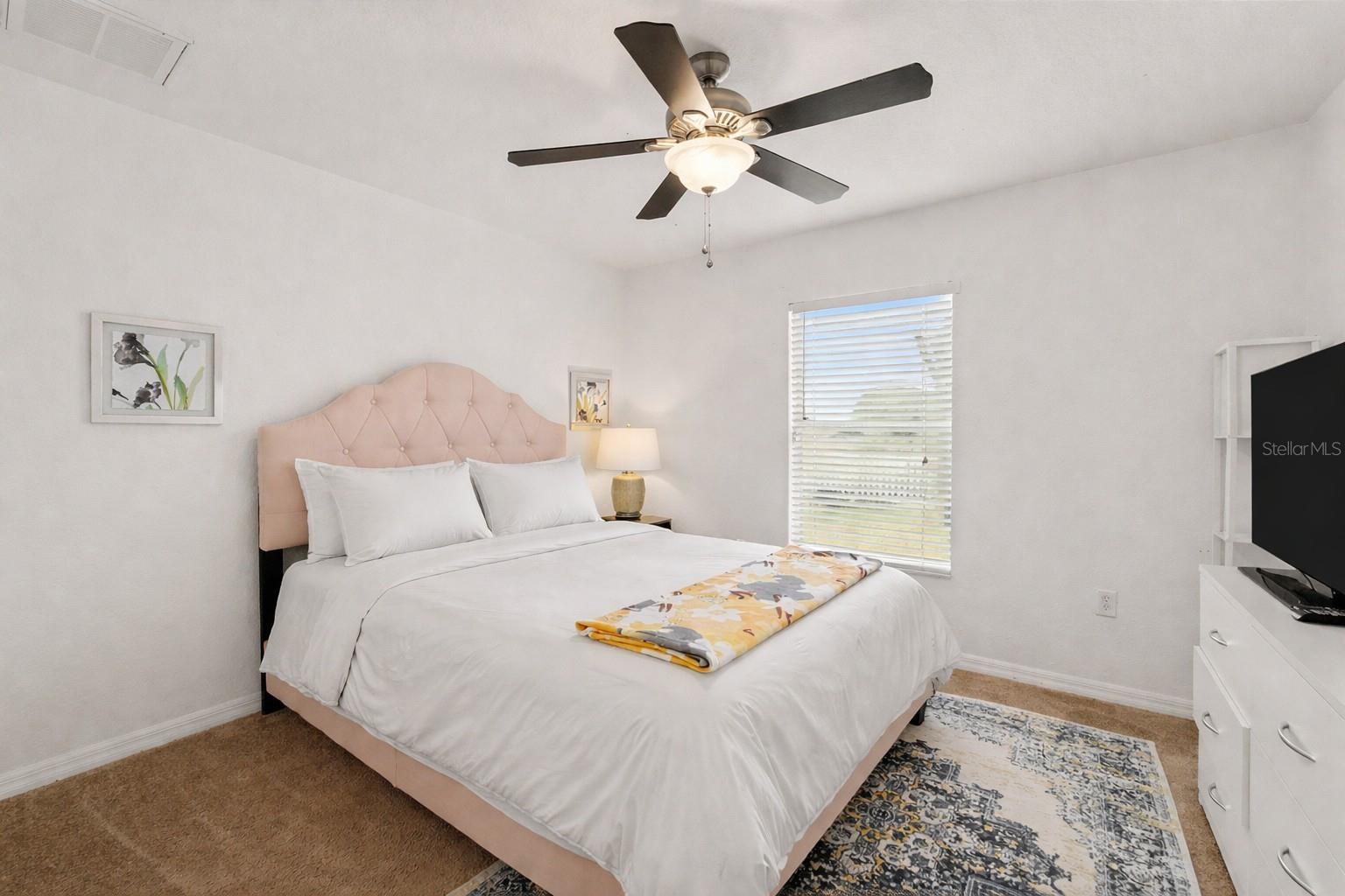 Image 13 of 25 For 7325 Sherman Hills Boulevard