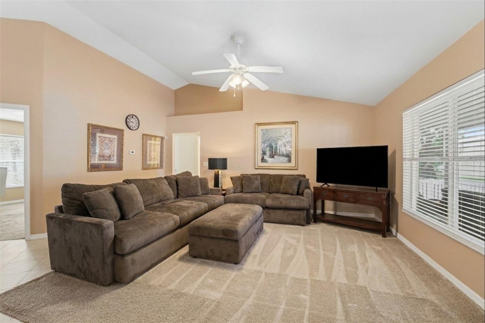 Image 3 of 25 For 7325 Sherman Hills Boulevard