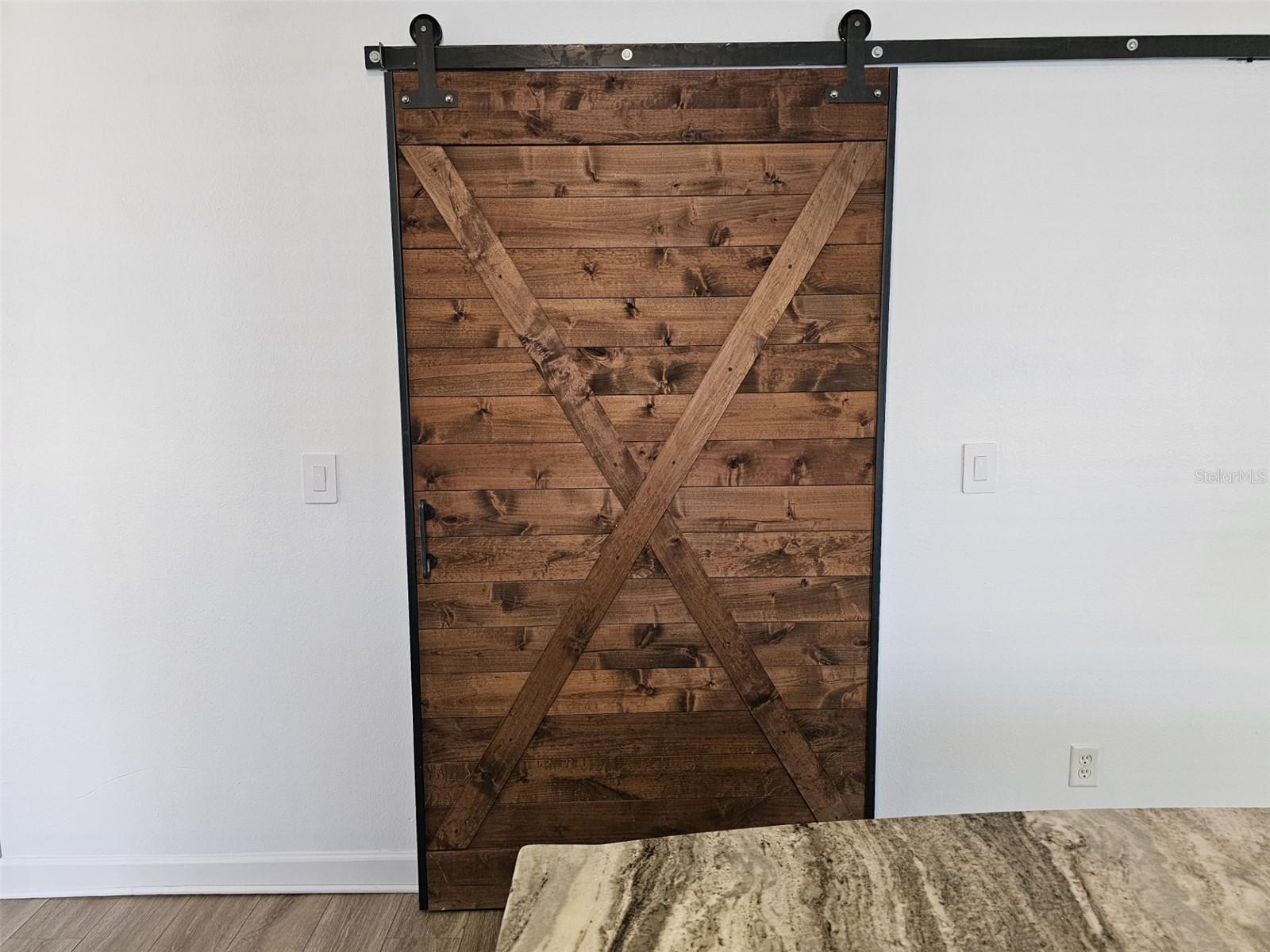 Image 12 of 19 For 3128 Varn Avenue