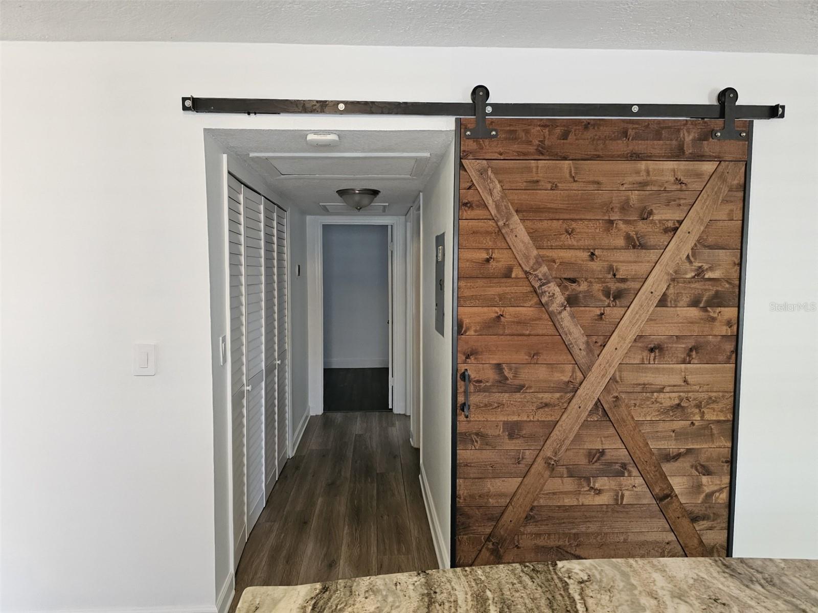 Image 13 of 19 For 3128 Varn Avenue