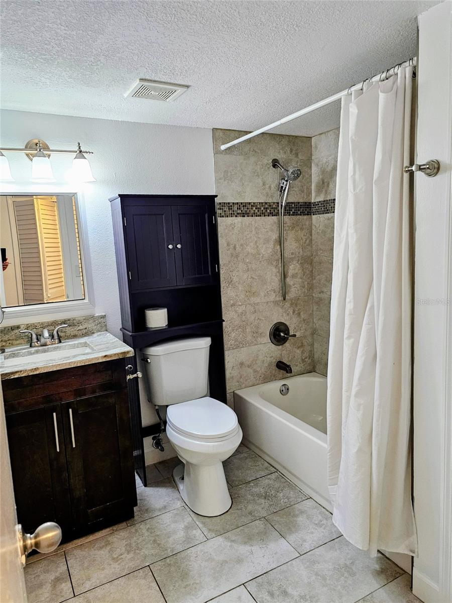 Image 15 of 19 For 3128 Varn Avenue