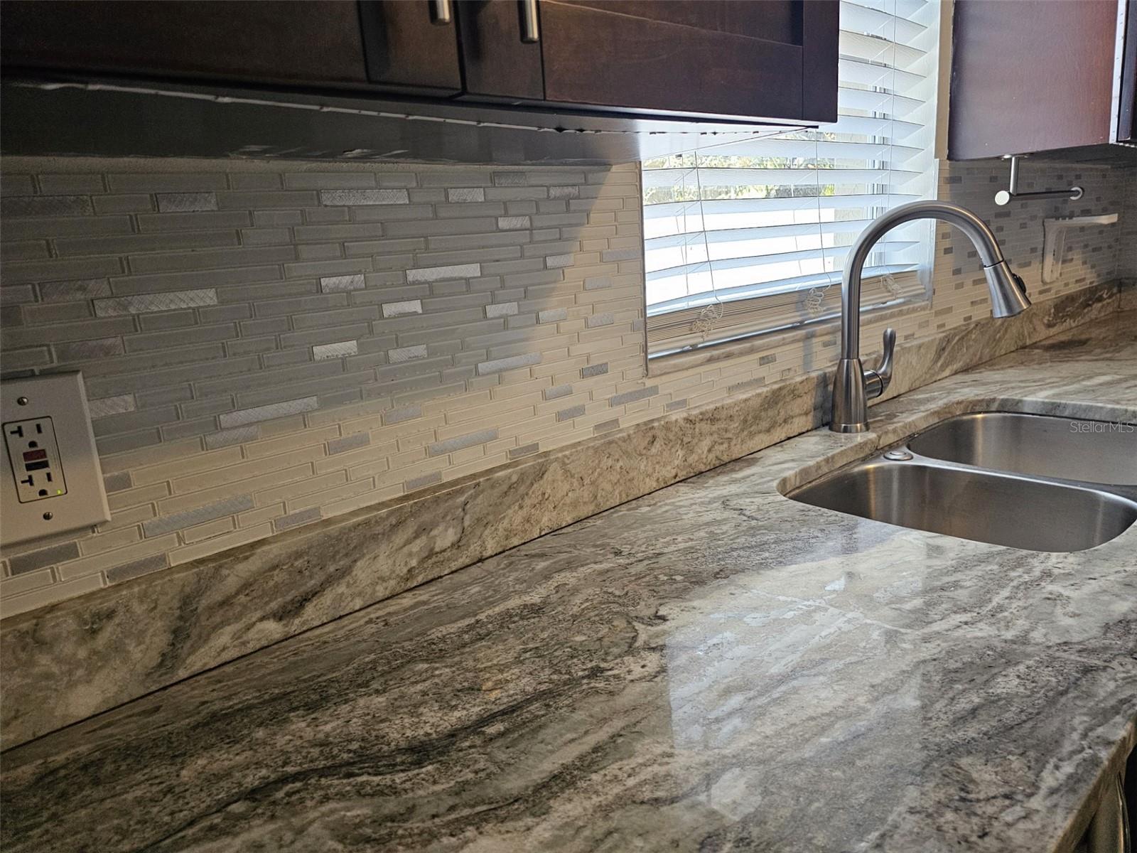 Image 6 of 19 For 3128 Varn Avenue