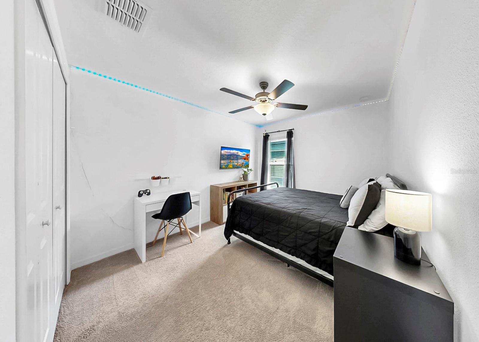 Listing photo id 29 for 13256 Great Plains Drive