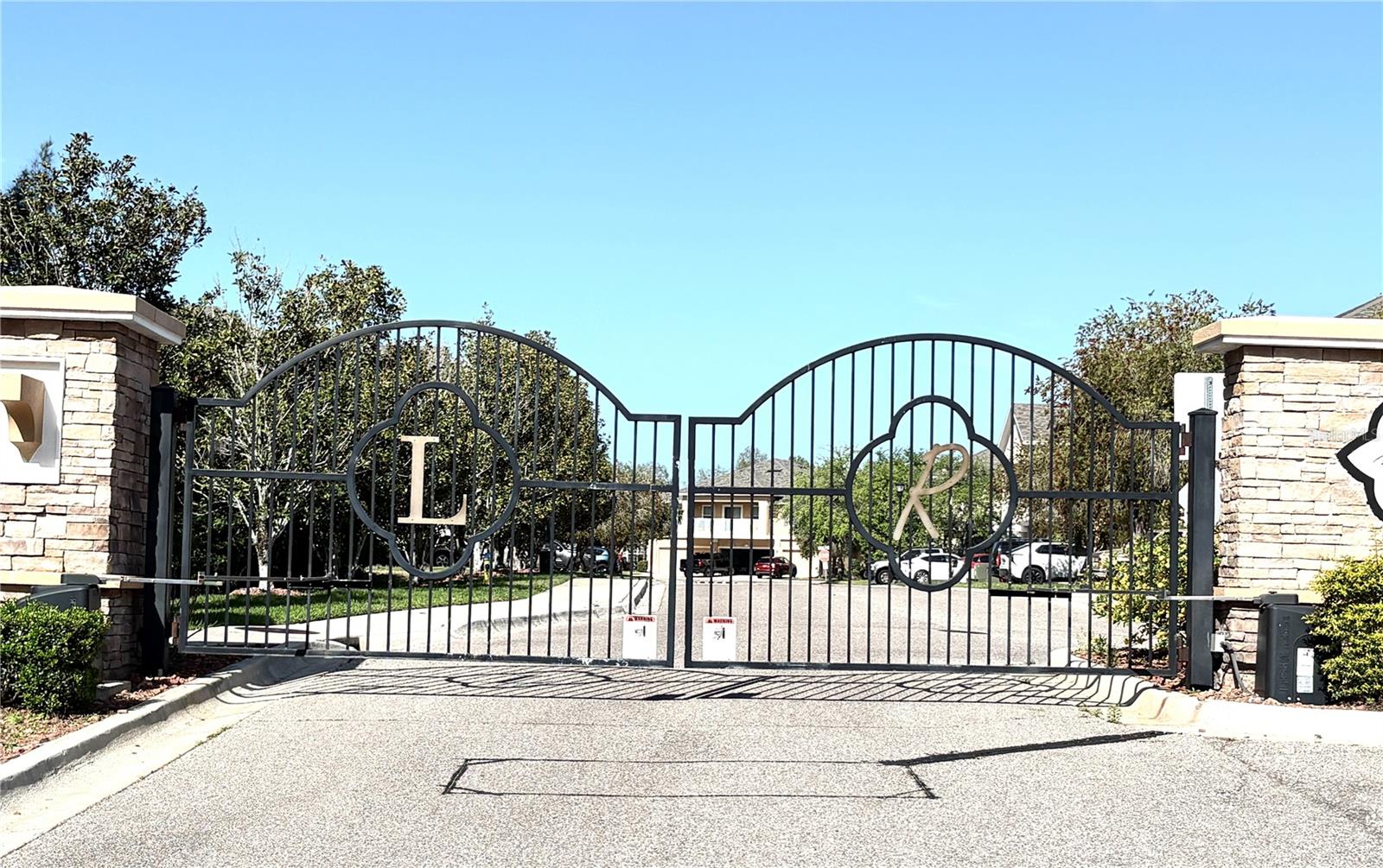 Image 24 of 25 For 7610 Red Mill Circle