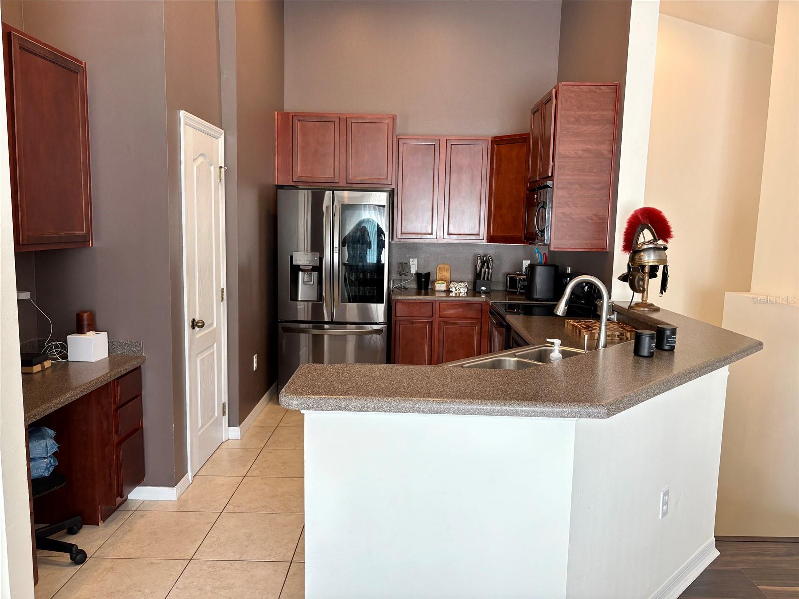 Image 3 of 25 For 7610 Red Mill Circle