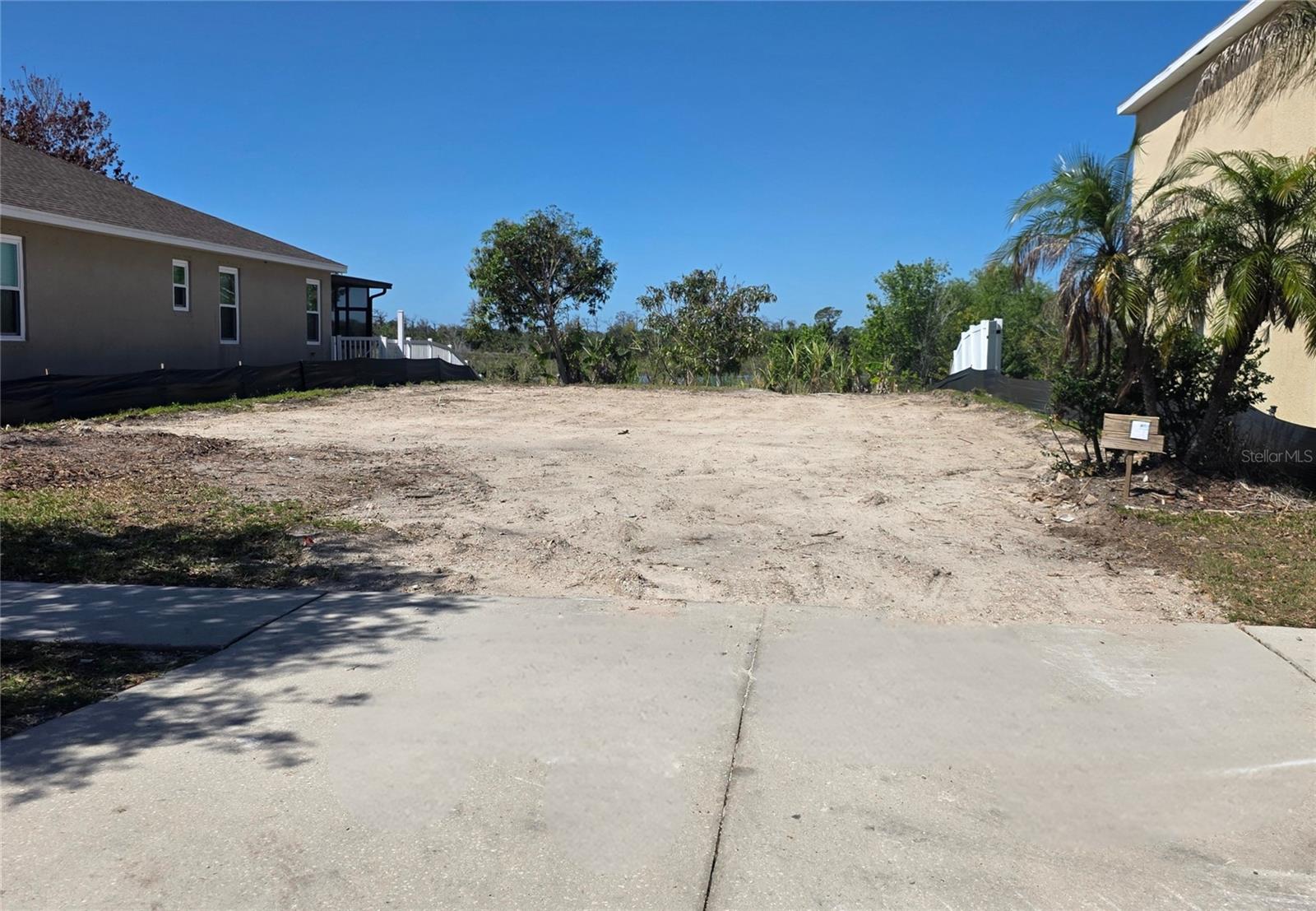 Image 3 of 8 For 563 Vista Ridge Drive