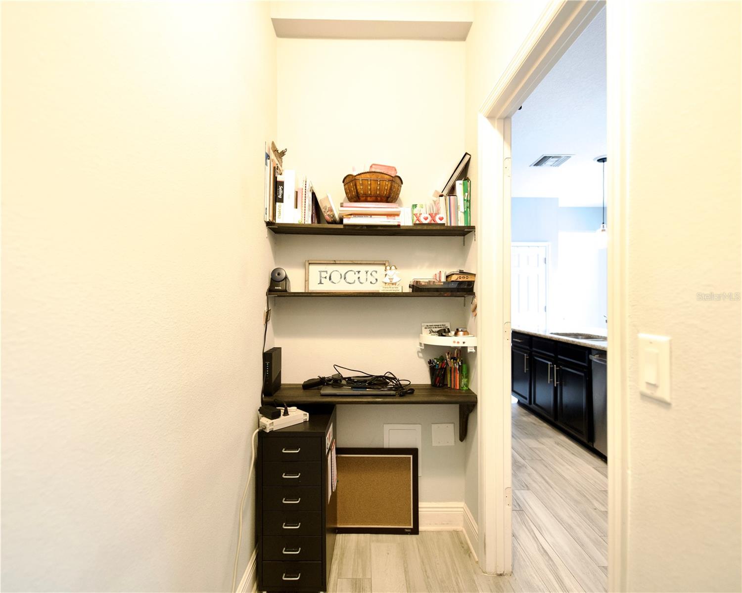 Image 14 of 32 For 5312 Suncatcher Drive