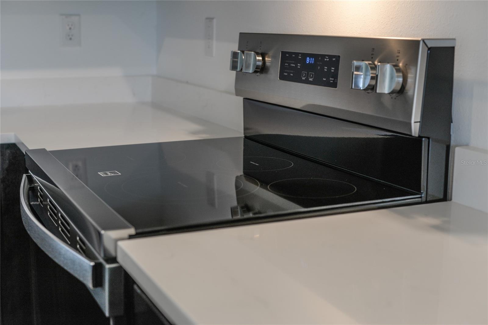 Image 13 of 45 For 17208 English Chestnut Way