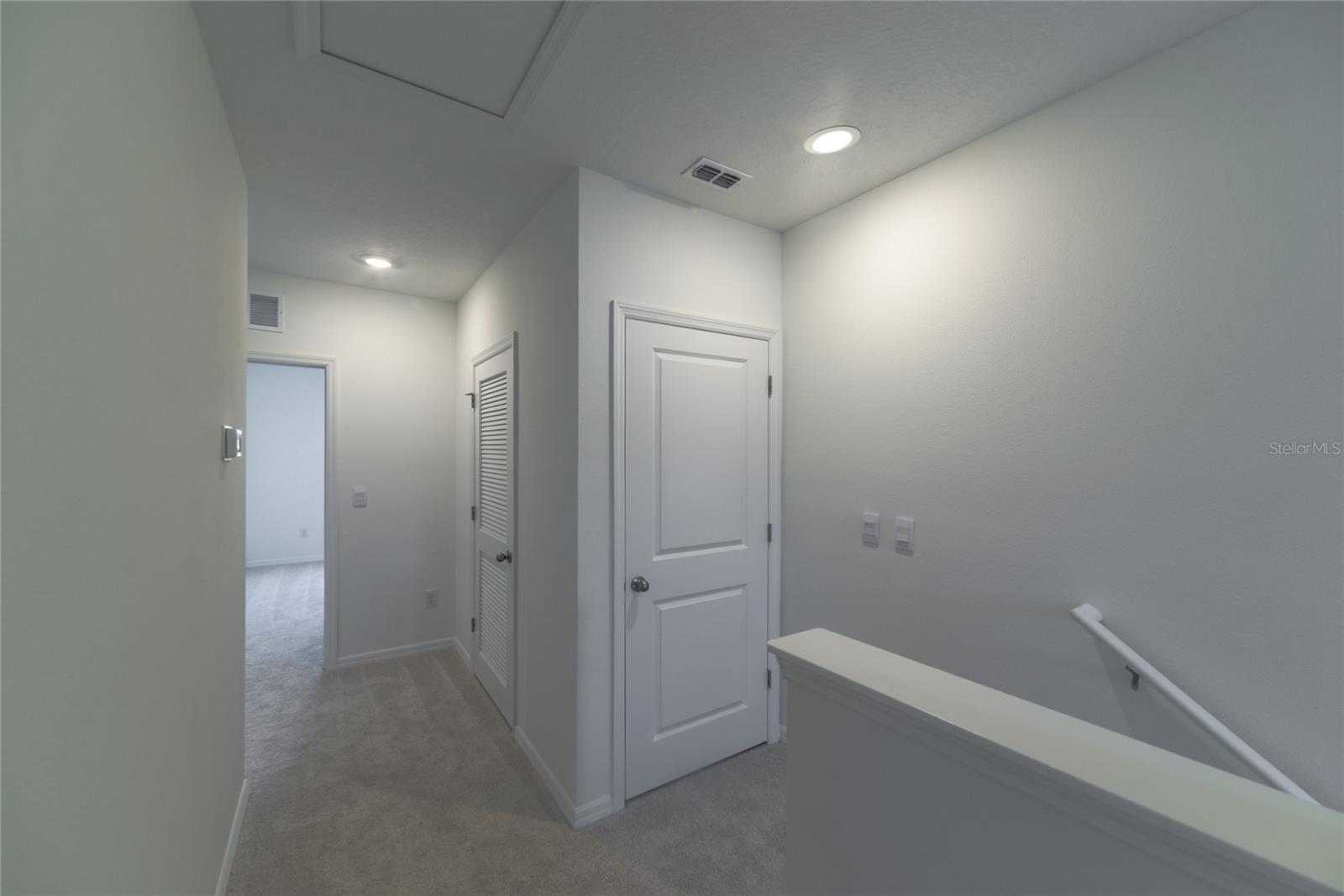 Image 18 of 45 For 17208 English Chestnut Way