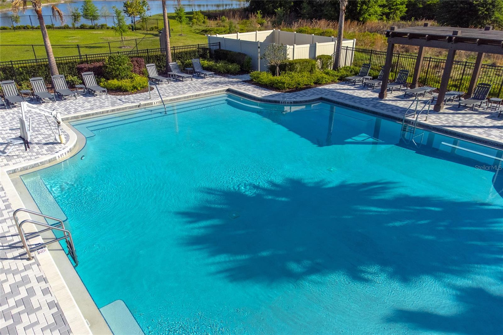 Image 42 of 45 For 17208 English Chestnut Way