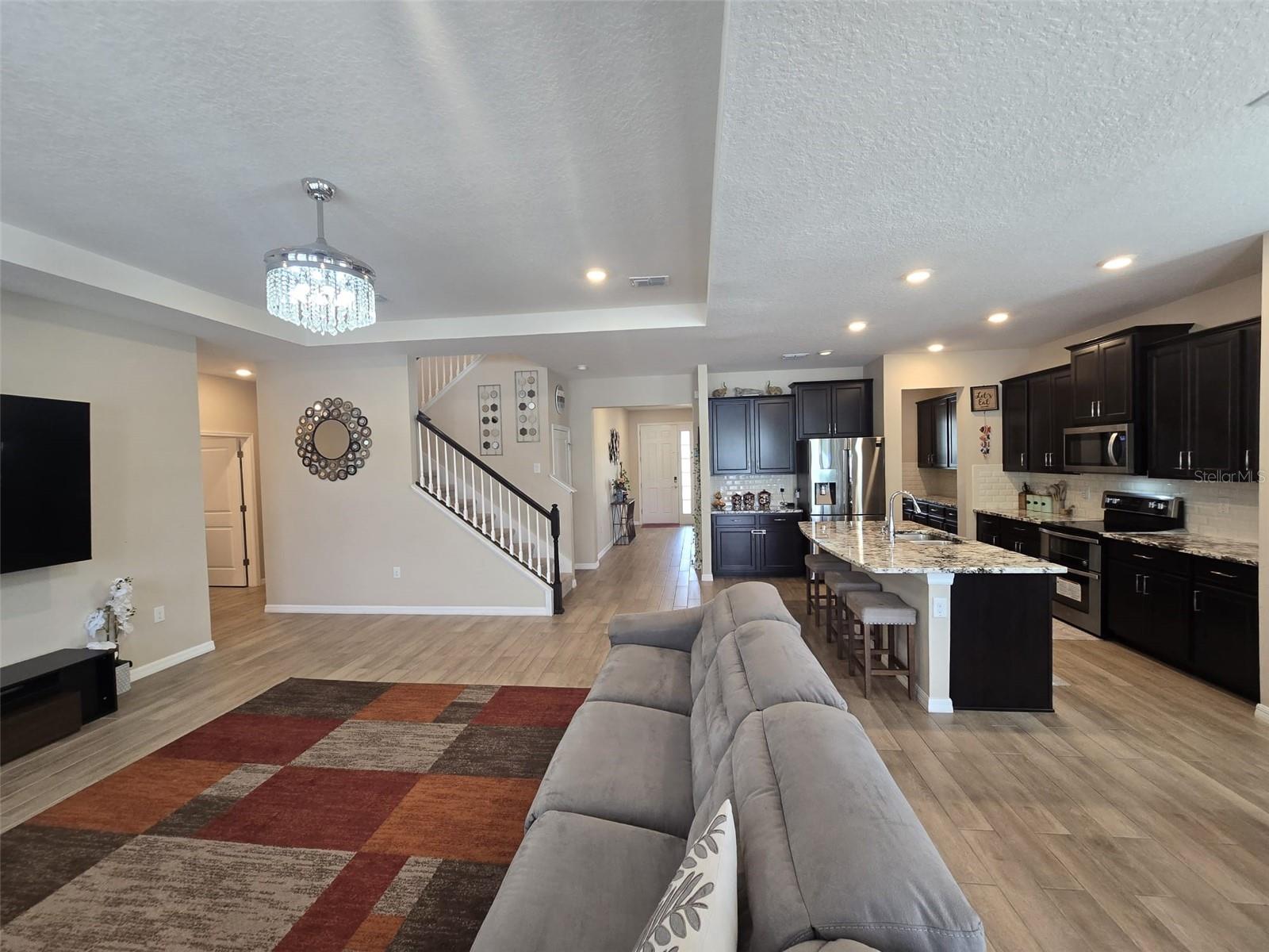 Image 14 of 62 For 10912 Honor Road