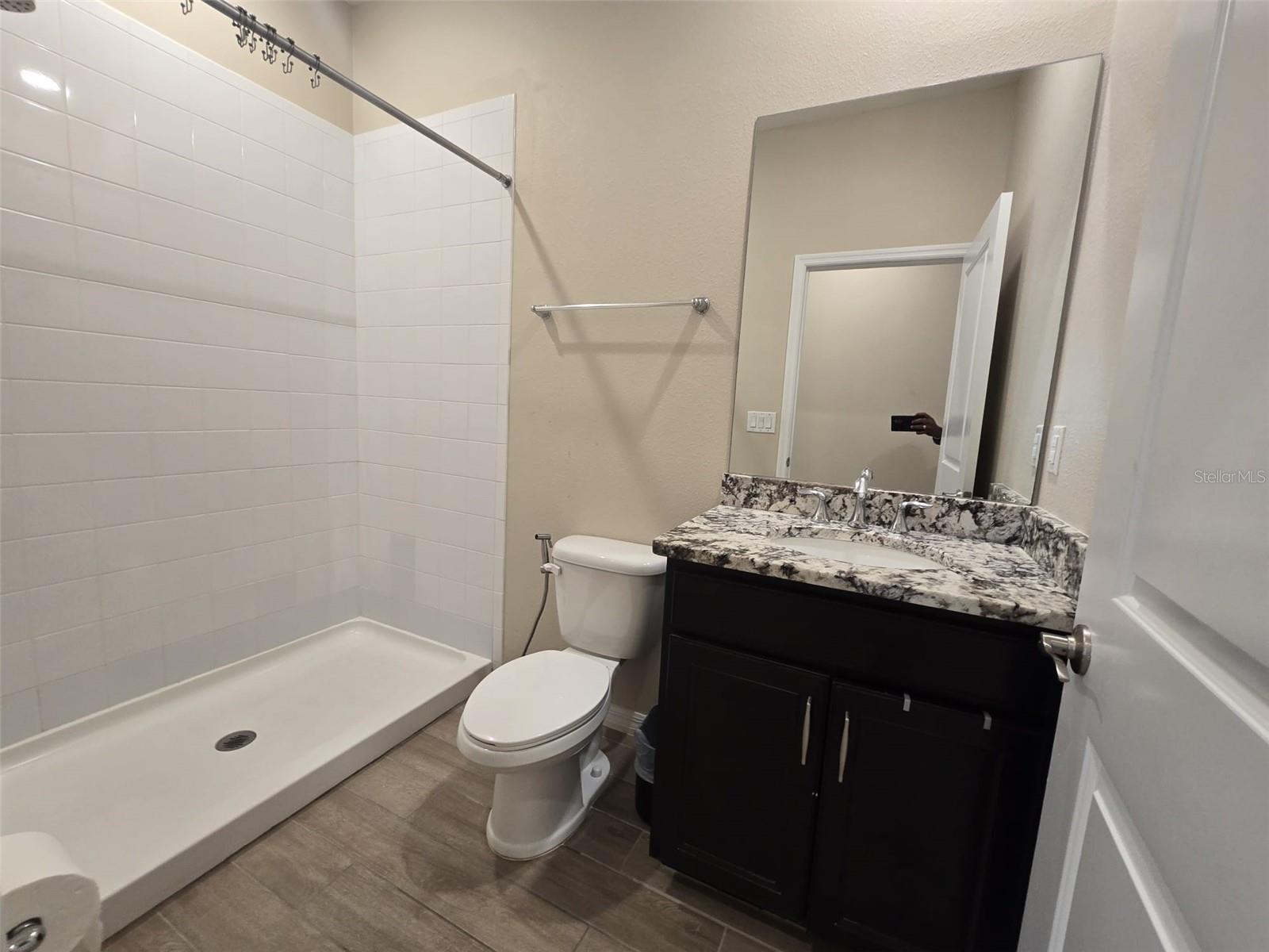 Image 16 of 62 For 10912 Honor Road