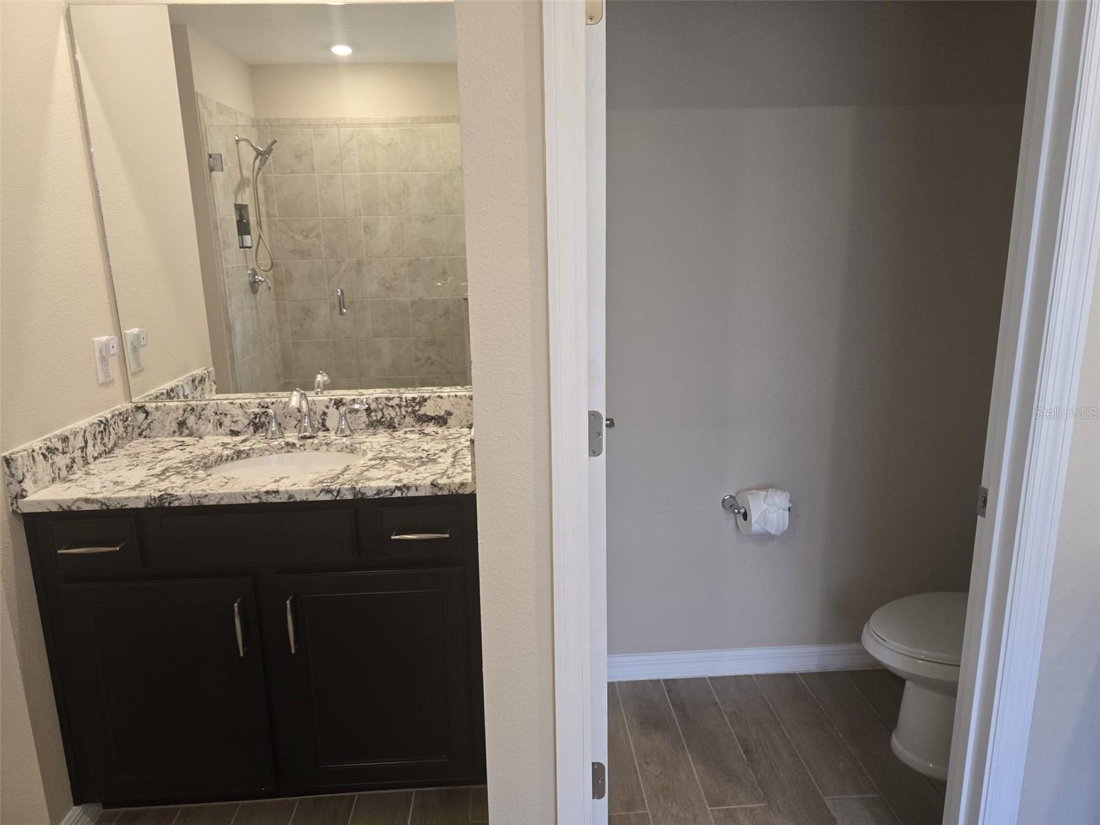 Image 29 of 62 For 10912 Honor Road