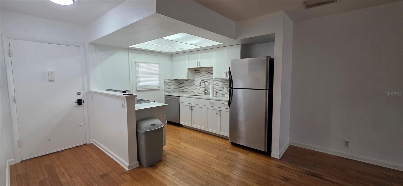 Image 5 of 18 For 1433 Belcher Road C13