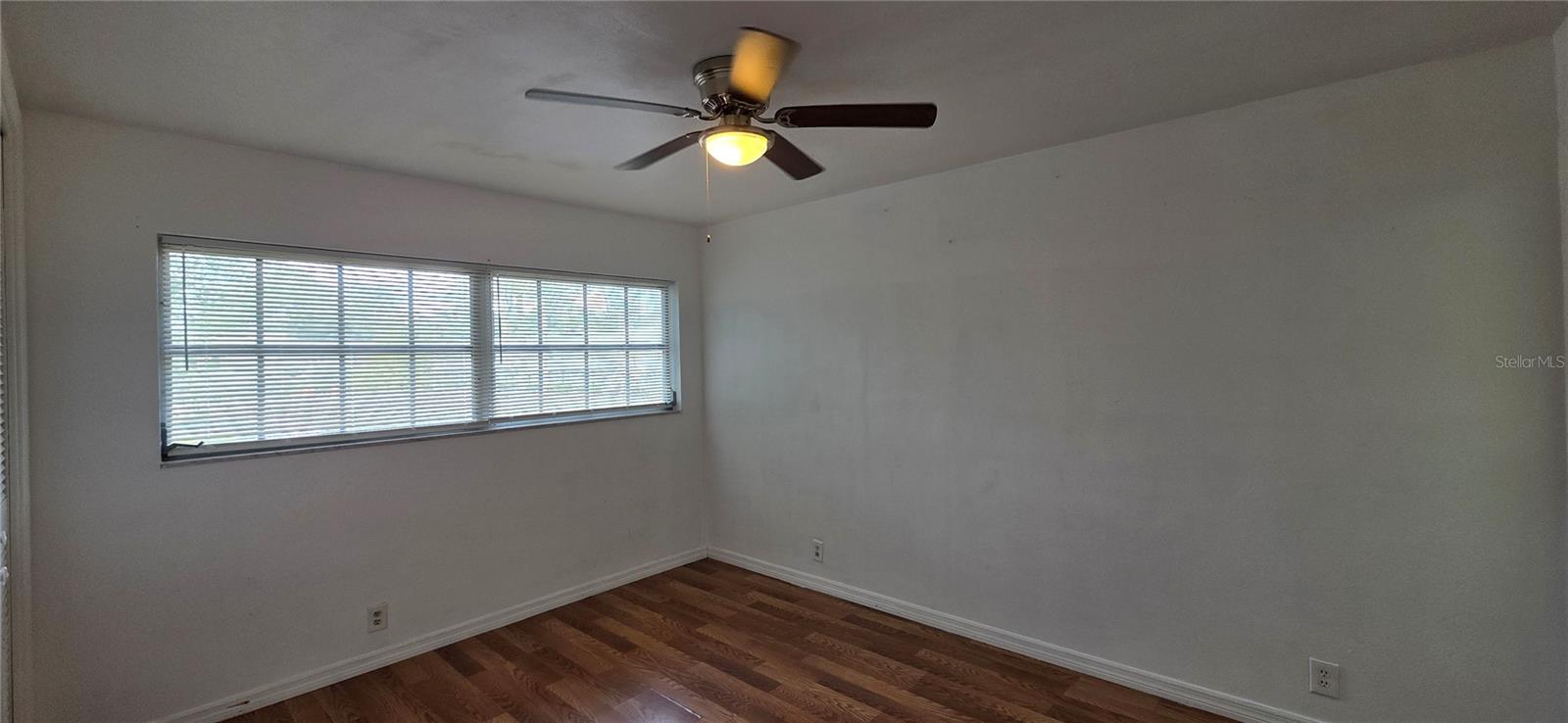 Image 9 of 18 For 1433 Belcher Road C13