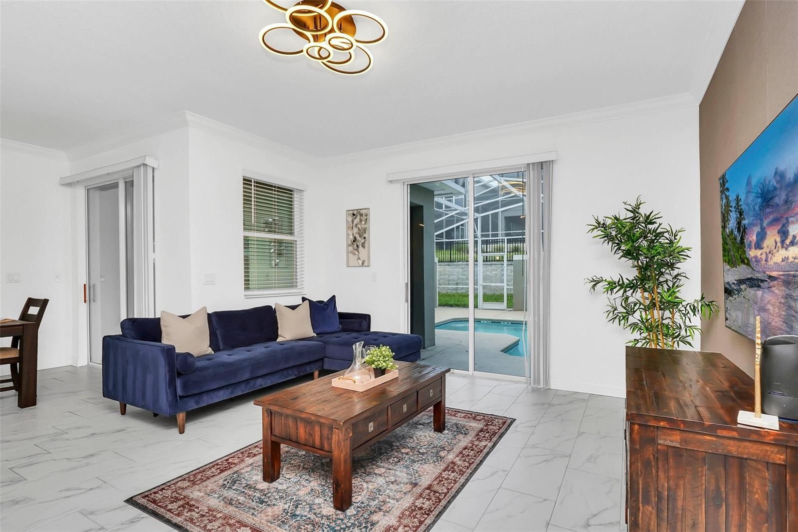 Image 14 of 51 For 1000 Leader Street