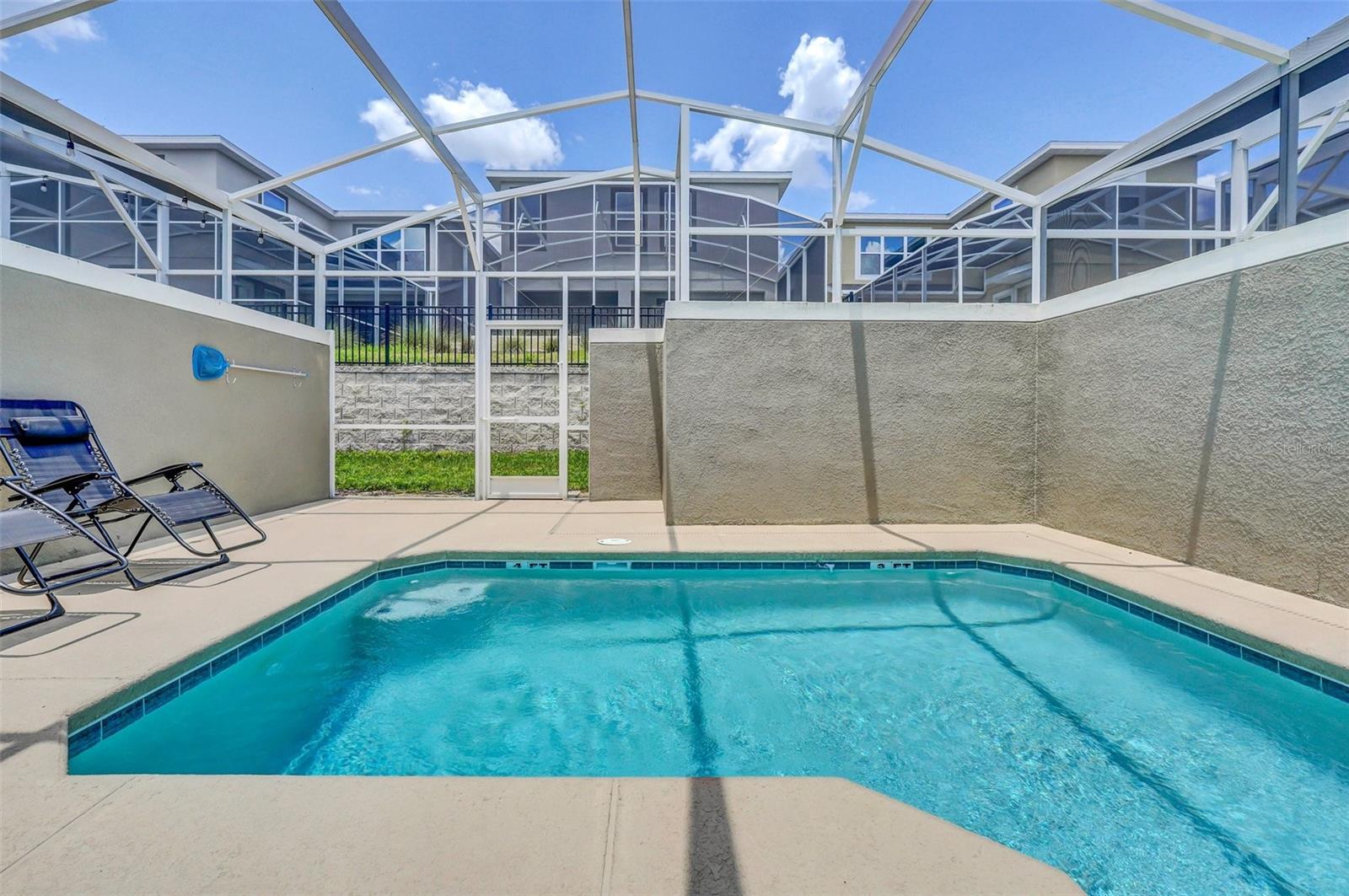 Image 7 of 51 For 1000 Leader Street