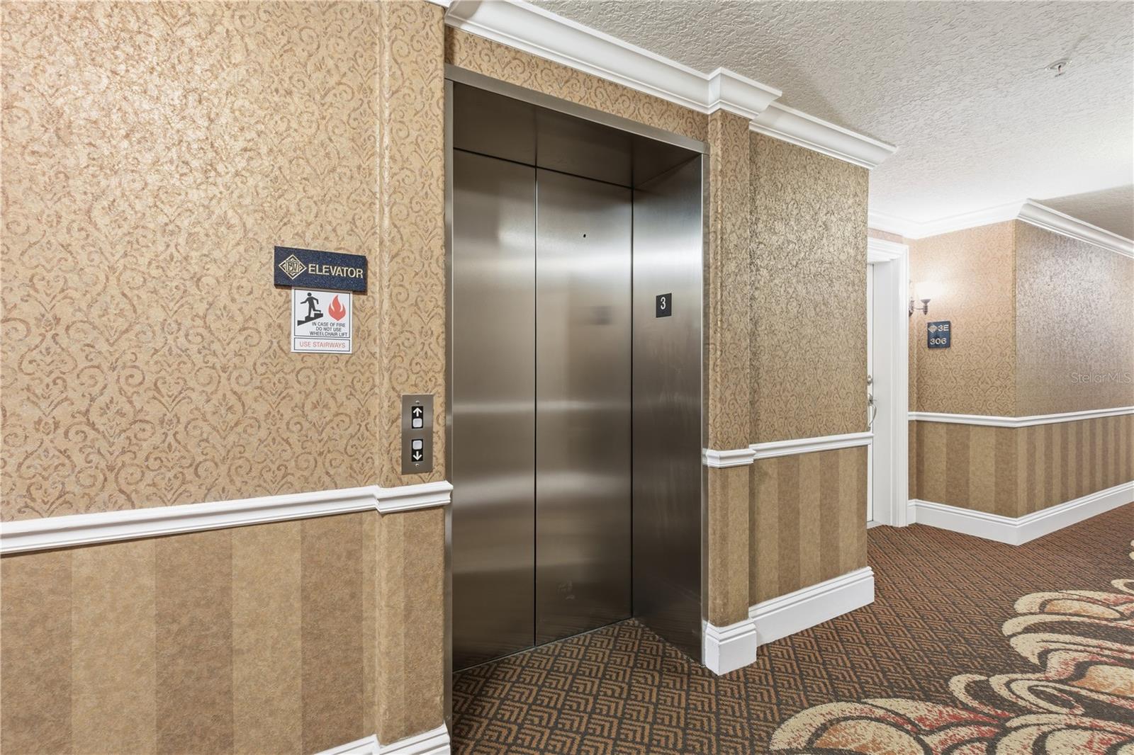 Image 3 of 44 For 700 Osceola Avenue 305