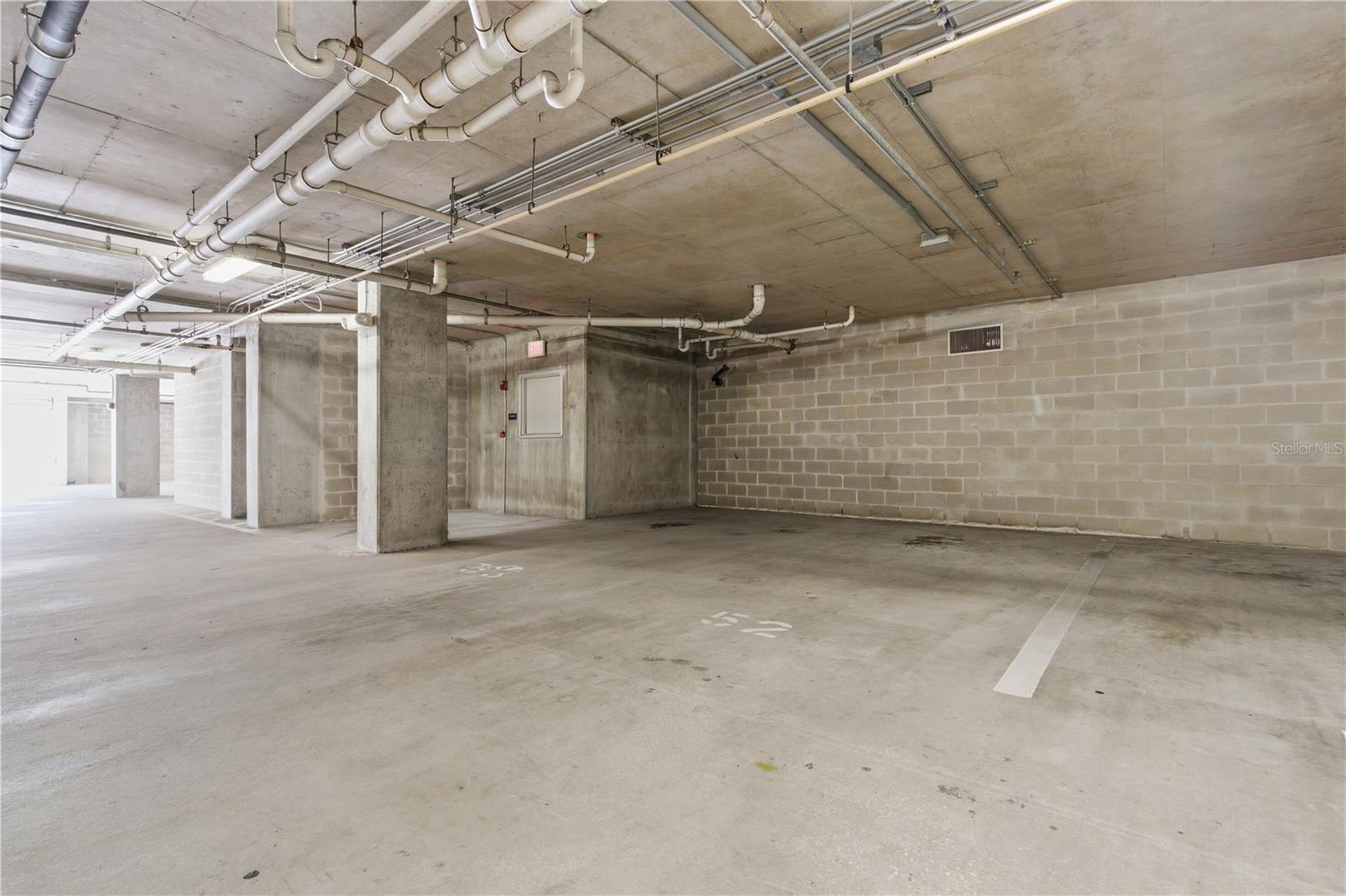 Image 38 of 44 For 700 Osceola Avenue 305