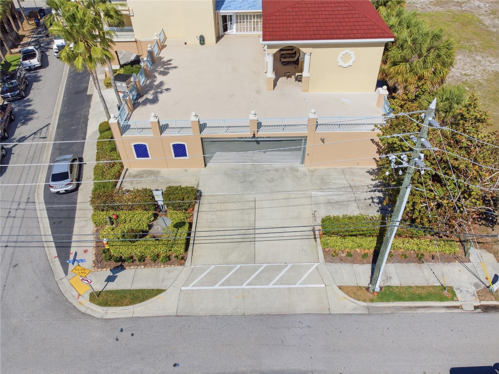 Image 40 of 44 For 700 Osceola Avenue 305